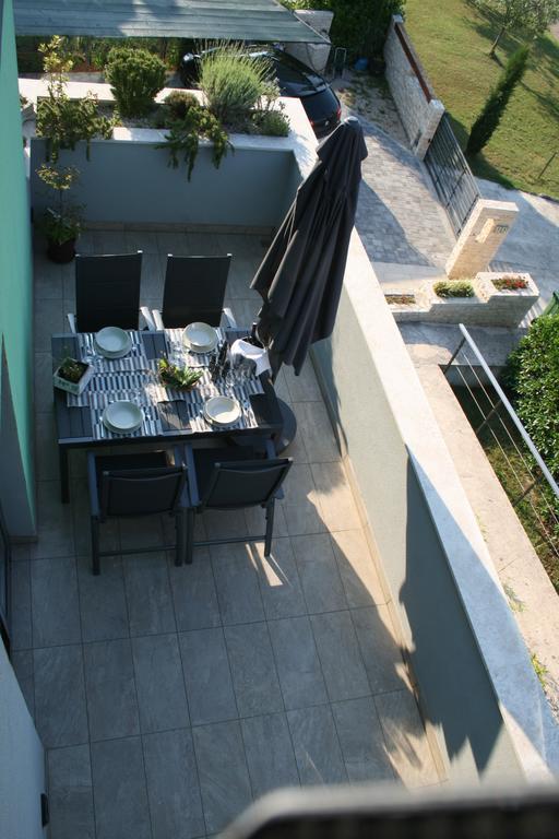 Olive Charm Apartment